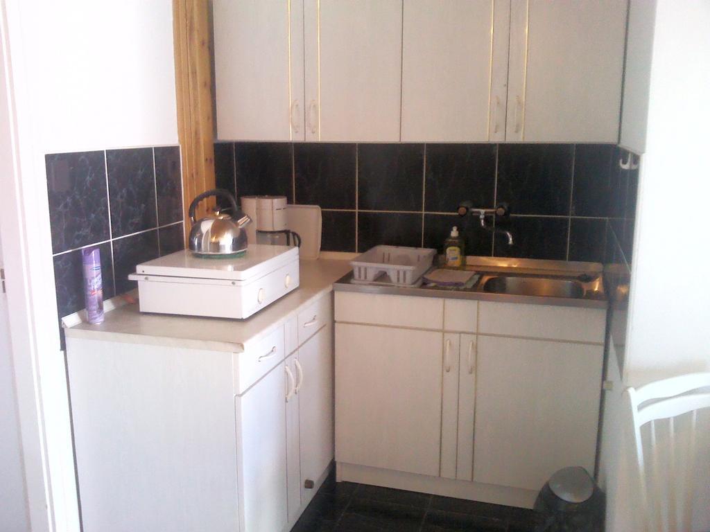 Napfeny Apartment Keszthely Kamer foto